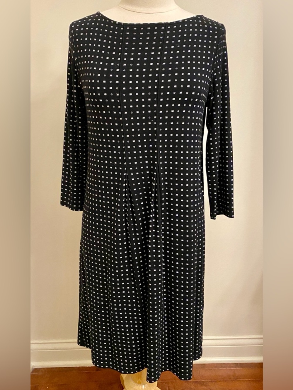 J. Jill Wearever Collection Black White Geometric Print SZ S Modern Artsy Dress